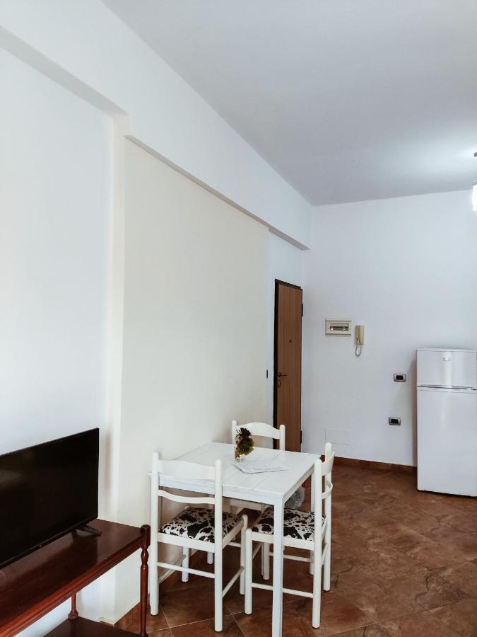 El Rio Apartments Sarandë Exteriör bild