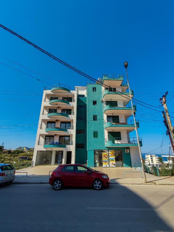 El Rio Apartments Sarandë Exteriör bild