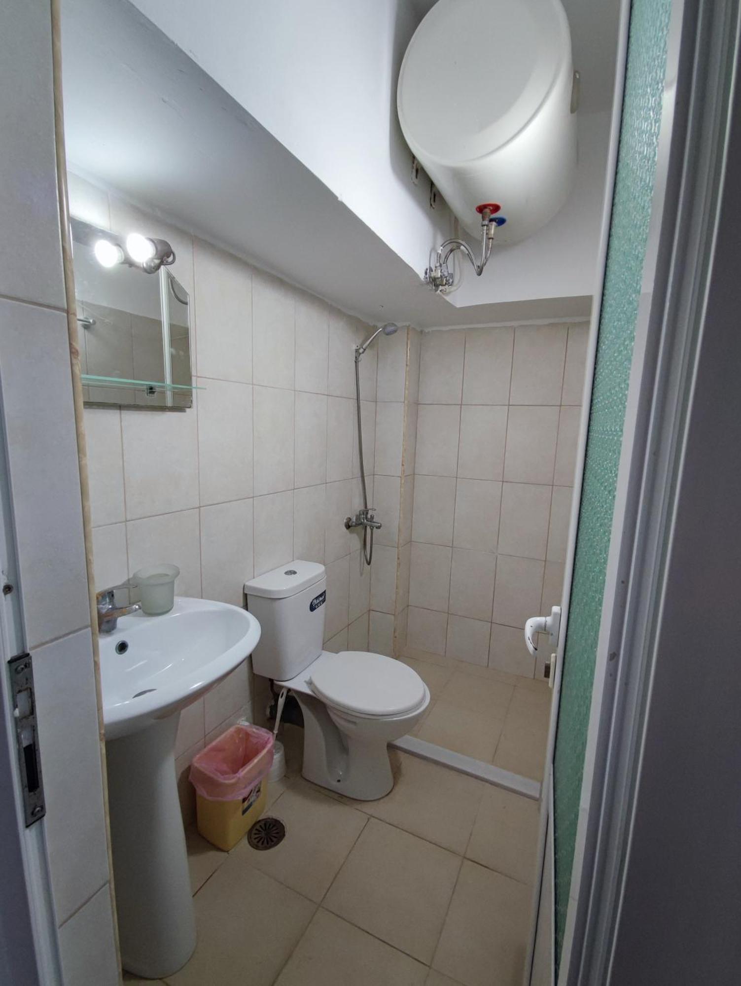 El Rio Apartments Sarandë Rum bild