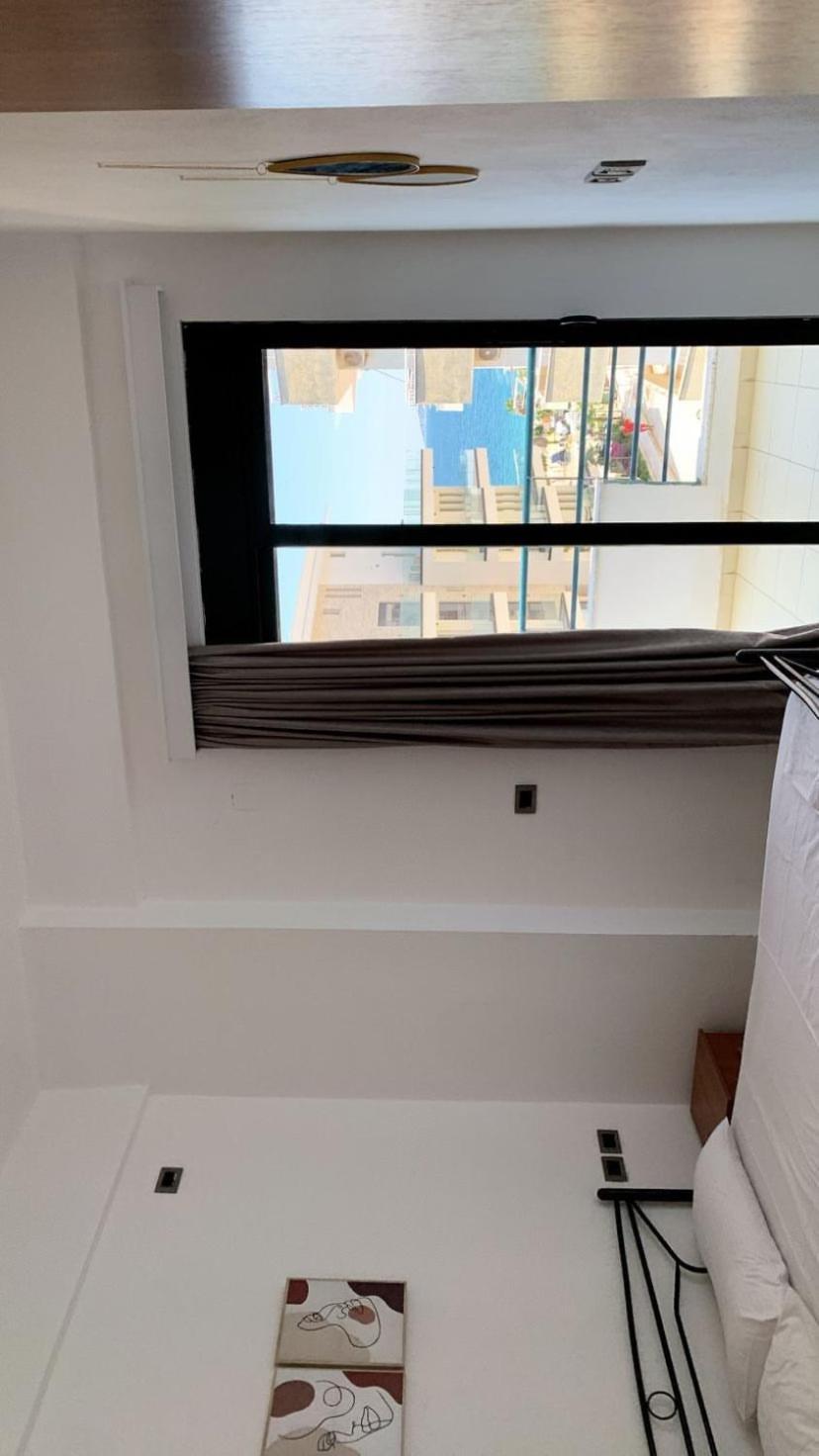 El Rio Apartments Sarandë Exteriör bild